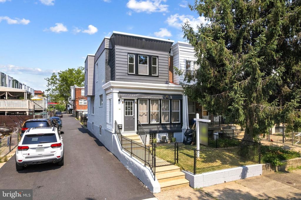 5214 SYLVESTER ST, Philadelphia, PA 19124
