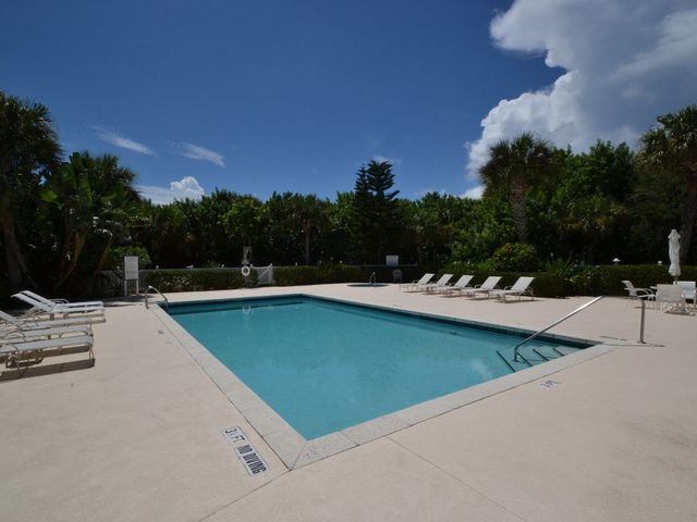 8820 S Sea Oaks Way 201, Vero Beach, FL 32963