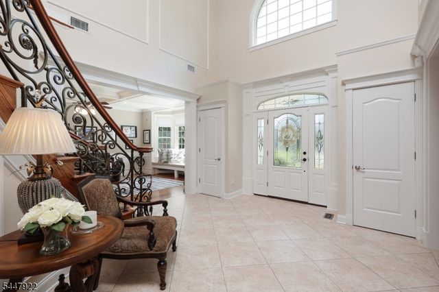 94 Hillcrest Dr, Clark Twp., NJ 07066