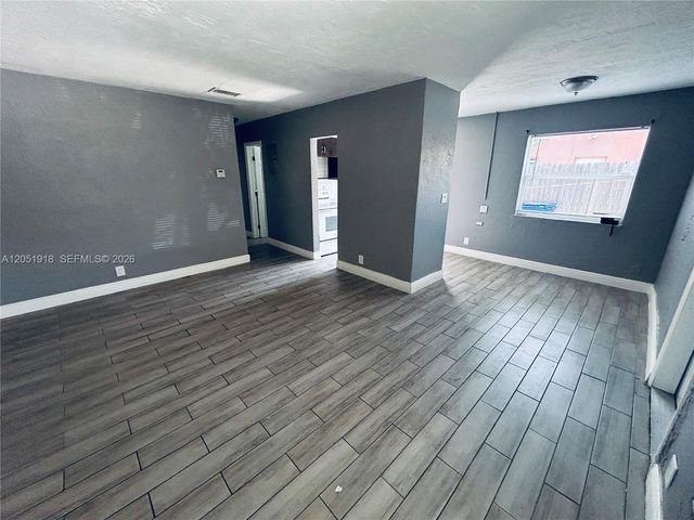 3070 NW 12th Court 12, Fort Lauderdale, FL 33311