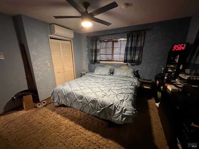 554 Keys Blvd, Clearlake Oaks, CA 95423