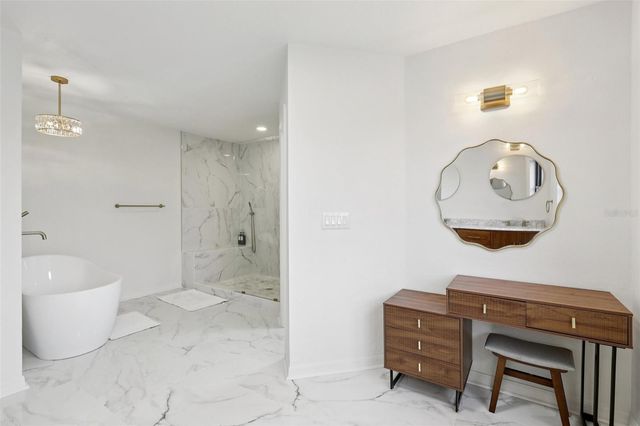 120 8TH STREET E, Tierra Verde, FL 33715