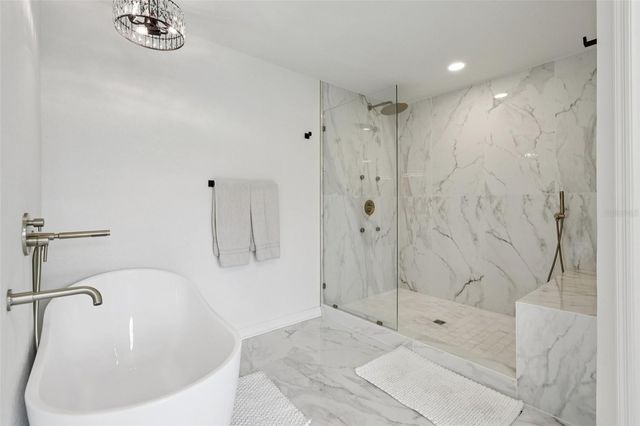 120 8TH STREET E, Tierra Verde, FL 33715