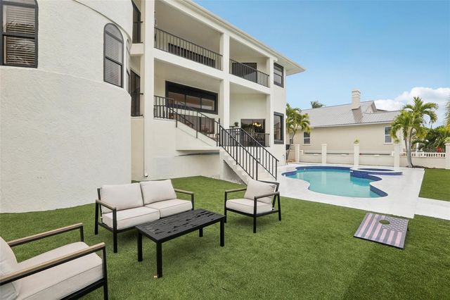 120 8TH STREET E, Tierra Verde, FL 33715