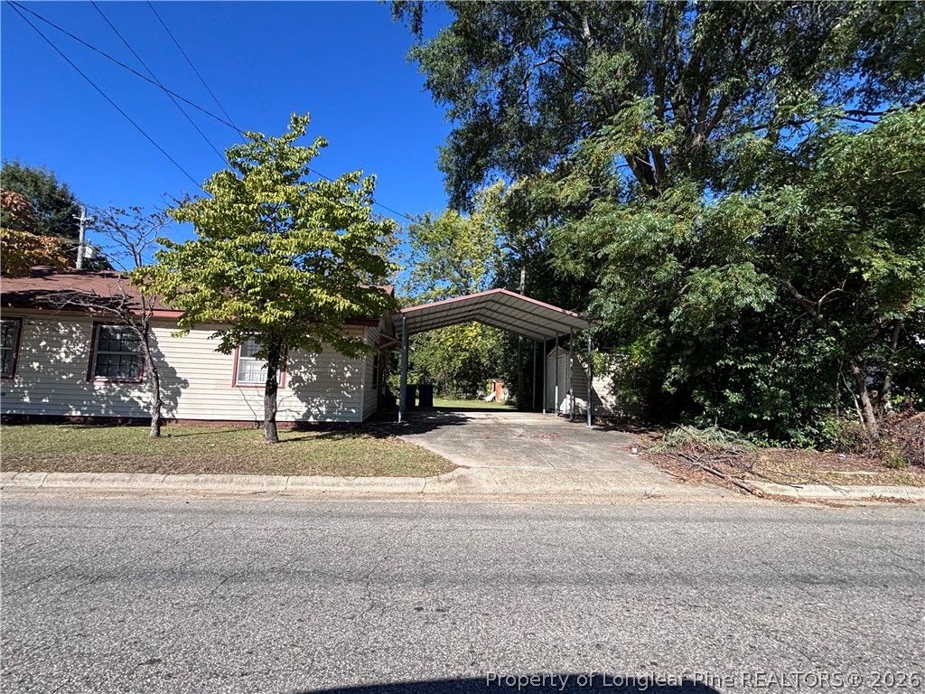 1000 N King Avenue, Dunn, NC 28334 — photo 4