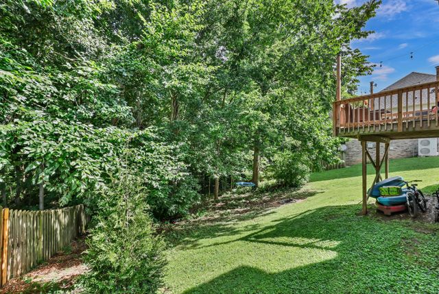 79 West Dr, Clarksville, TN 37040