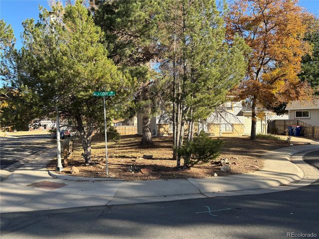 9162 Cody Street, Broomfield, CO 80021