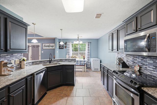 15 Brentwood, Vilonia, AR 72173