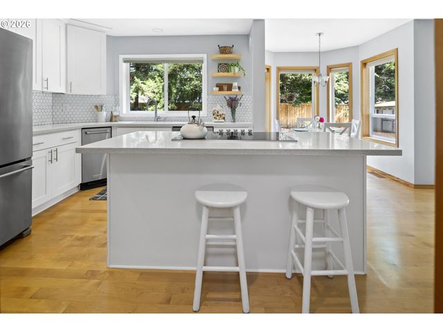 15145 Sw TRENTON Ct, Beaverton, OR 97006