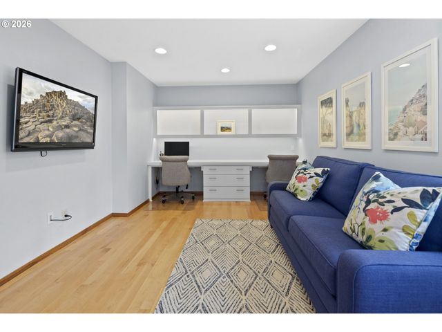 15145 Sw TRENTON Ct, Beaverton, OR 97006