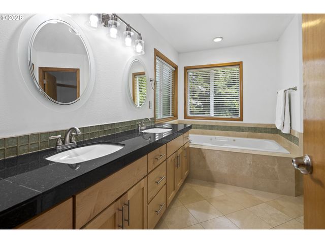 15145 Sw TRENTON Ct, Beaverton, OR 97006