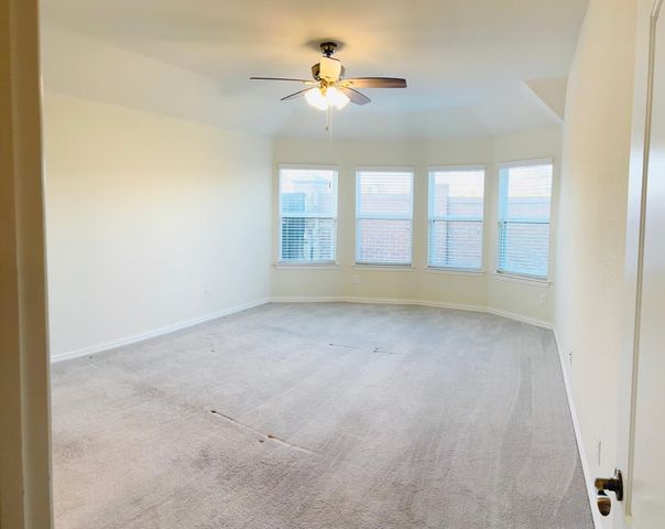 105 Hanover Trail, Lewisville, TX 75067