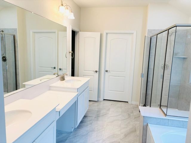 105 Hanover Trail, Lewisville, TX 75067