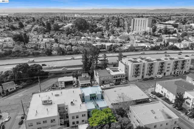 1478 Macarthur Blvd, Oakland, CA 94602