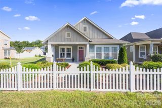 4245 Courtly Lane, Belmont, NC 28012