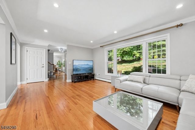 436 RIDGE ROAD, Watchung Boro, NJ 07069