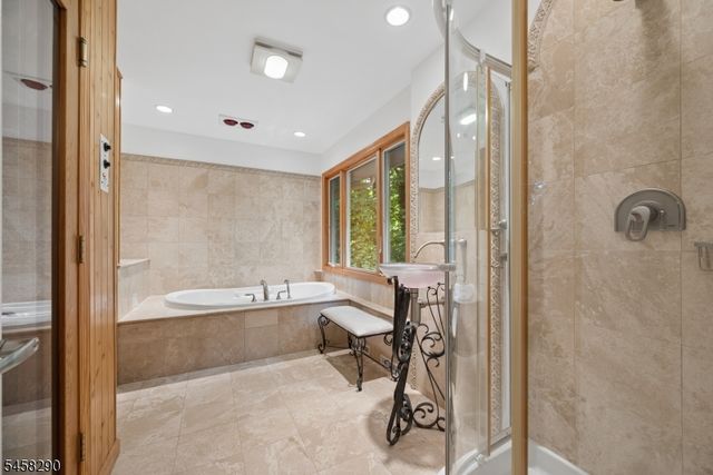436 RIDGE ROAD, Watchung Boro, NJ 07069