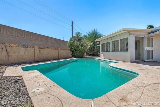 3933 S Pine Street, Tempe, AZ 85282