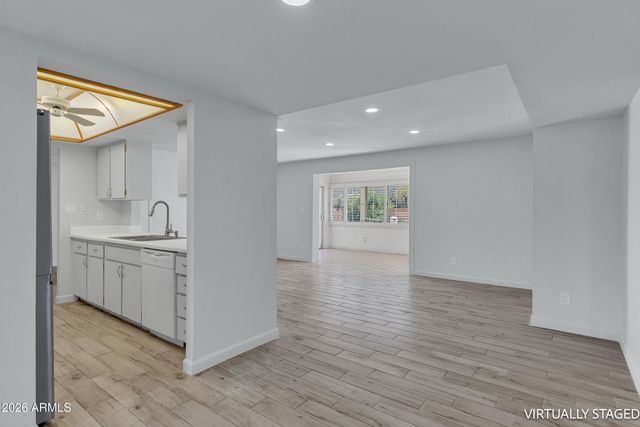 3933 S Pine Street, Tempe, AZ 85282