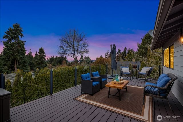 7407 180th Street SW, Edmonds, WA 98026