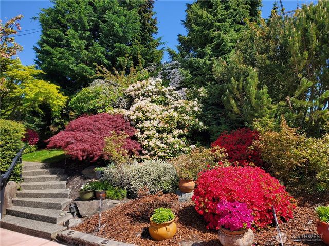 7407 180th Street SW, Edmonds, WA 98026