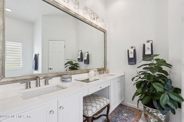 7786 BLACKSTONE RIVER Drive E, Jacksonville, FL 32256