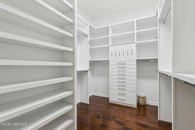 7786 BLACKSTONE RIVER Drive E, Jacksonville, FL 32256