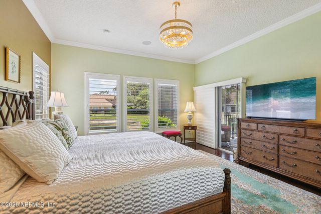 7786 BLACKSTONE RIVER Drive E, Jacksonville, FL 32256