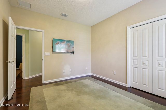 7786 BLACKSTONE RIVER Drive E, Jacksonville, FL 32256