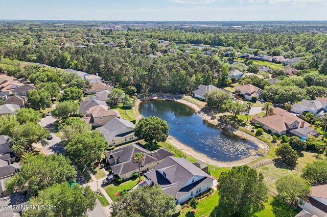 7786 BLACKSTONE RIVER Drive E, Jacksonville, FL 32256