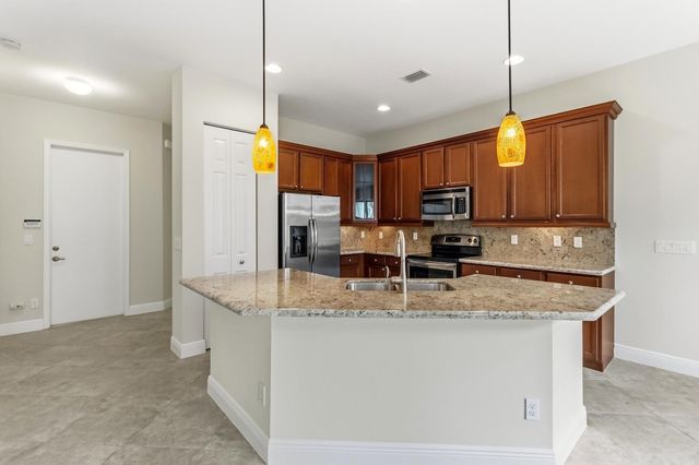 3017 Princeton Lane, Palm Beach Gardens, FL 33418