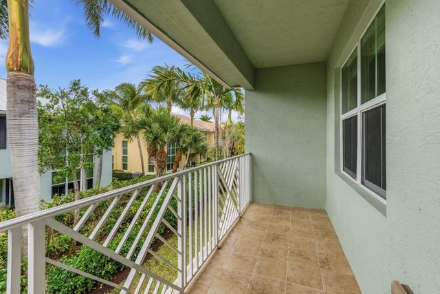 3017 Princeton Lane, Palm Beach Gardens, FL 33418