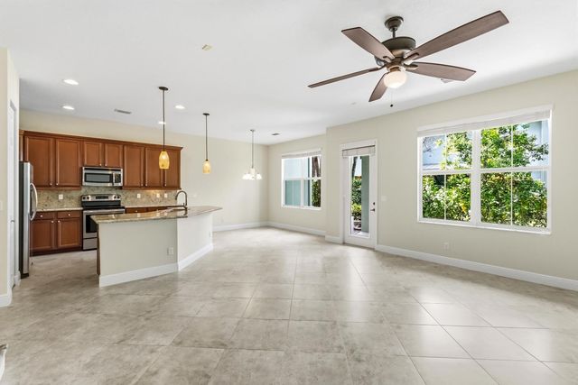 3017 Princeton Lane, Palm Beach Gardens, FL 33418
