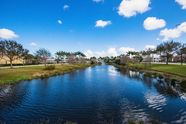 3017 Princeton Lane, Palm Beach Gardens, FL 33418