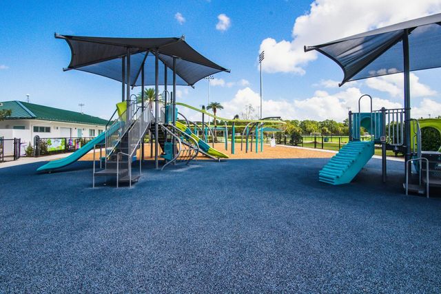 3017 Princeton Lane, Palm Beach Gardens, FL 33418