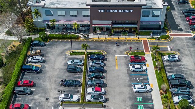 3017 Princeton Lane, Palm Beach Gardens, FL 33418