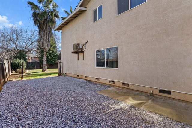 105 Kimick Way, Red Bluff, CA 96080