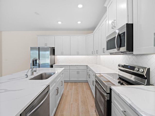 965 Quinn Street SE, Palm Bay, FL 32909