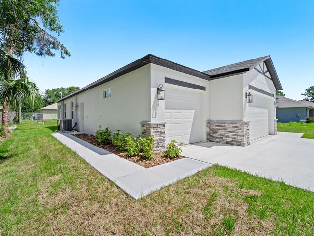 965 Quinn Street SE, Palm Bay, FL 32909