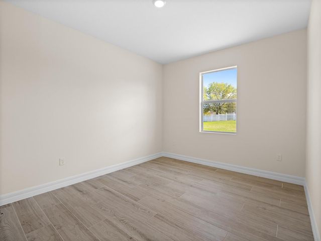 965 Quinn Street SE, Palm Bay, FL 32909