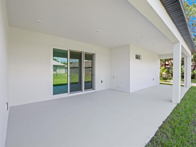 965 Quinn Street SE, Palm Bay, FL 32909