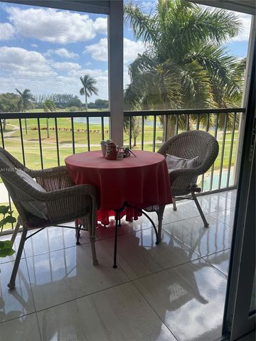 8900 Washington Boulevard 405A, Pembroke Pines, FL 33025