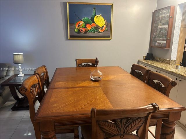 8900 Washington Boulevard 405A, Pembroke Pines, FL 33025
