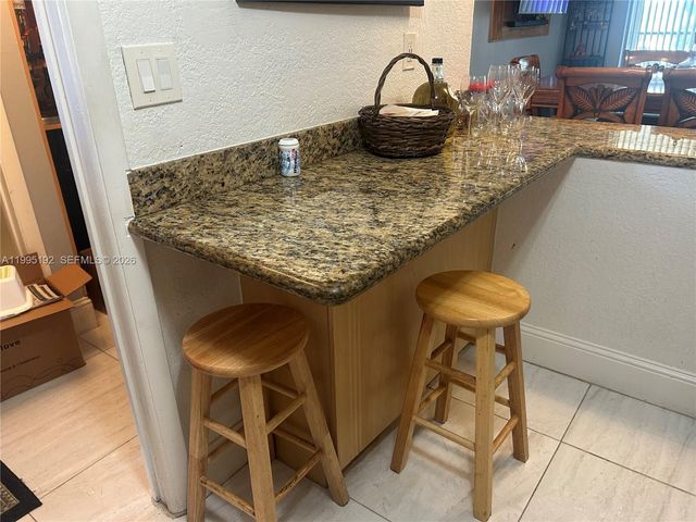 8900 Washington Boulevard 405A, Pembroke Pines, FL 33025