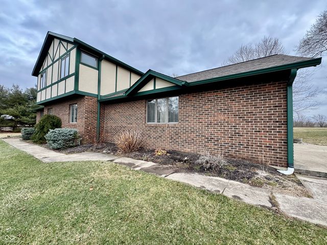 1964 N State Road 47, Crawfordsville, IN 47933