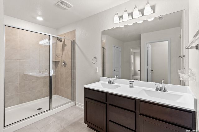 547 Deer Crest, New Braunfels, TX 78130