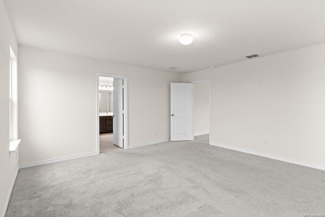 547 Deer Crest, New Braunfels, TX 78130