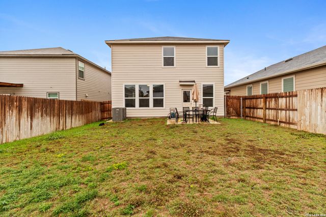 547 Deer Crest, New Braunfels, TX 78130