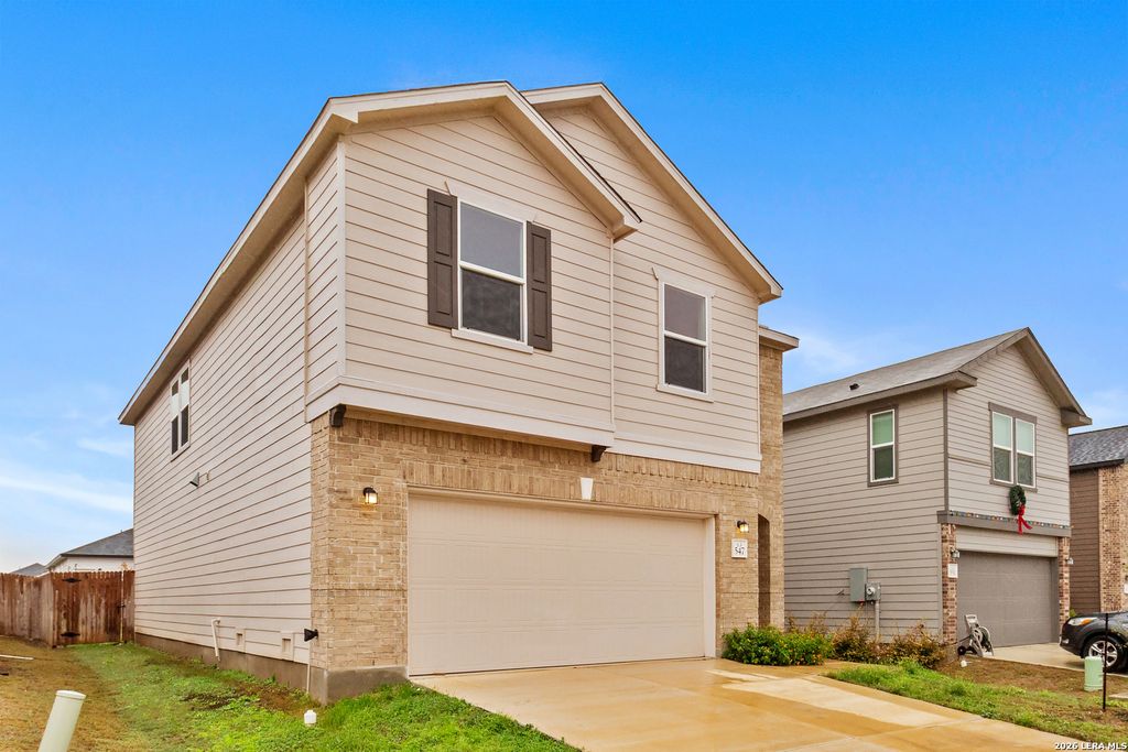 547 Deer Crest, New Braunfels, TX 78130