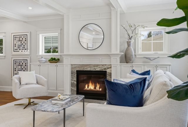 34 Bow St, Lexington, MA 02420